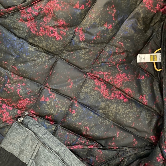 Lole Quilted-Zip Bomber Jacket - Picture 15 of 16